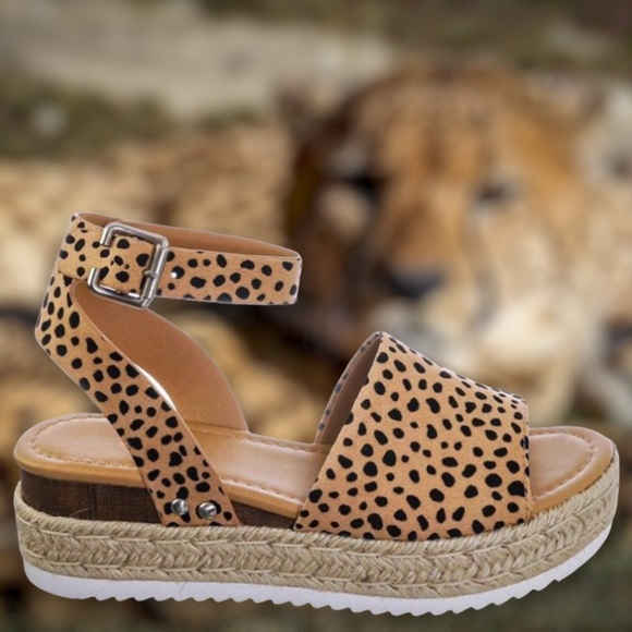 Soda Leopard Cheetah Espadrille Platform Sandals - Picture 5 of 8